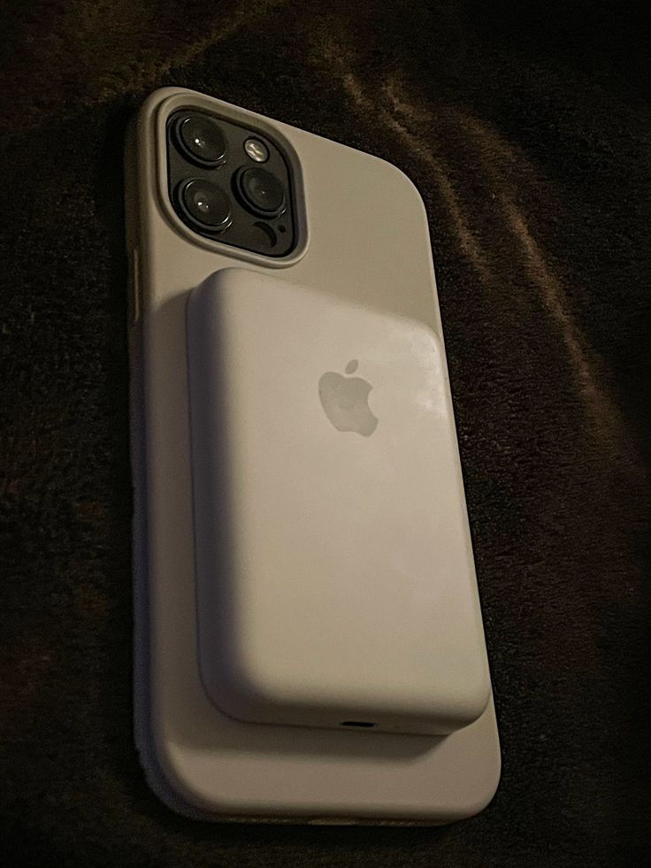 Apple Magsafe Battery Pack